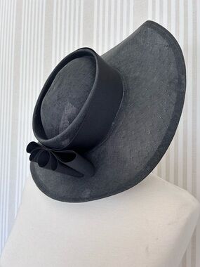 Mr. John Vintage Black Raffia Hat w/ Grosgrain Bow New York/Paris Size Small